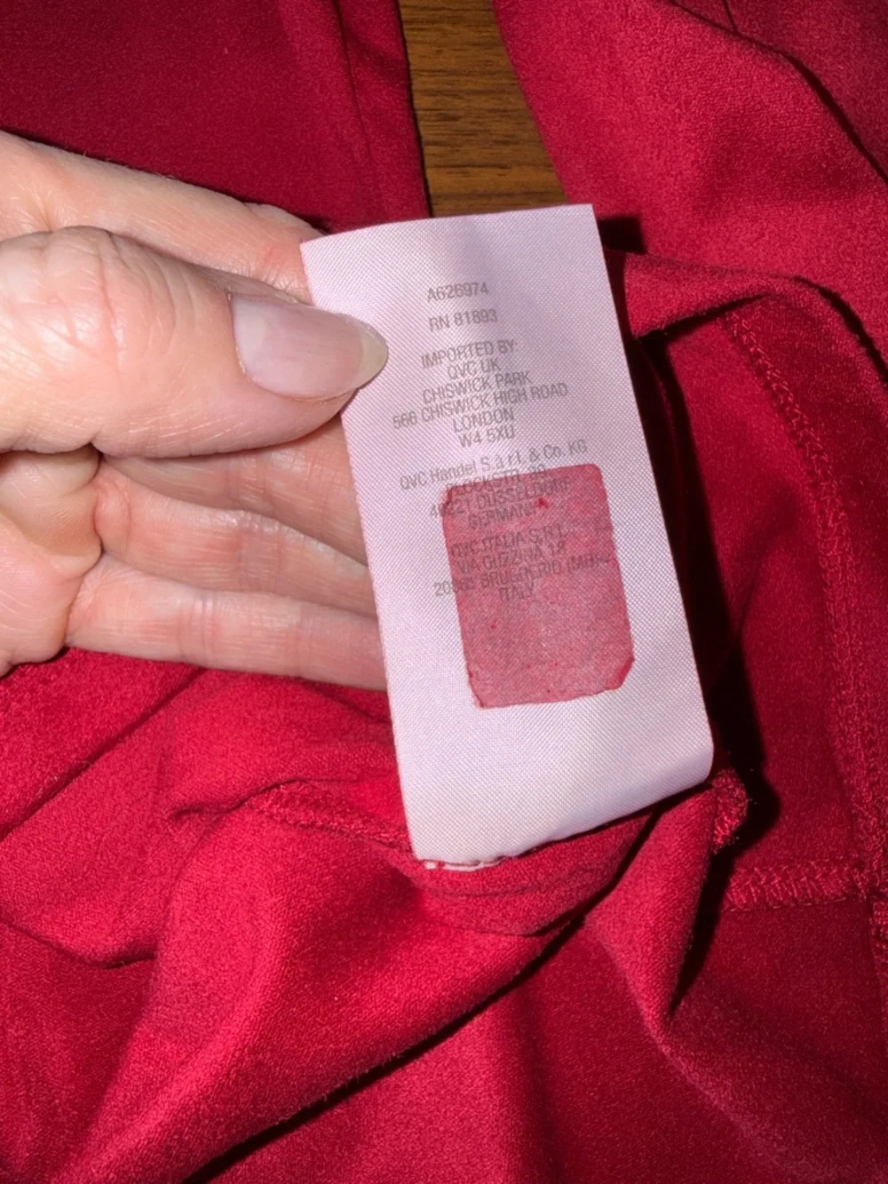 Susan Graver Crimson V-Neck Puff-Sleeve Top - Picture 10 of 11